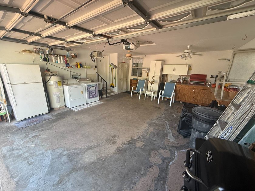 This well cared for 2-bedroom, 2 bathrooms Palm Harbor home - photo 34