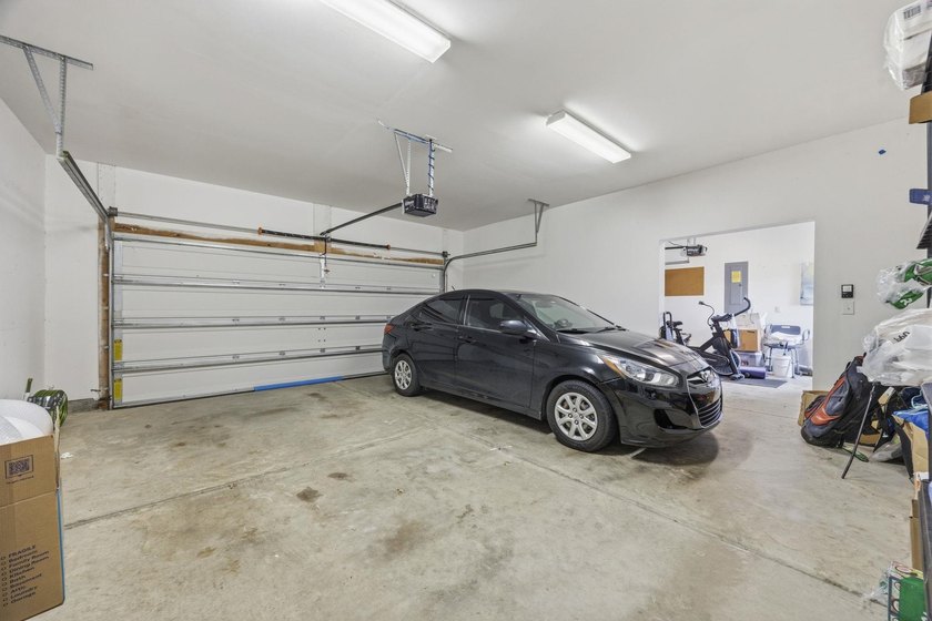 Welcome to a beautifully maintained residence in the heart of - photo 49