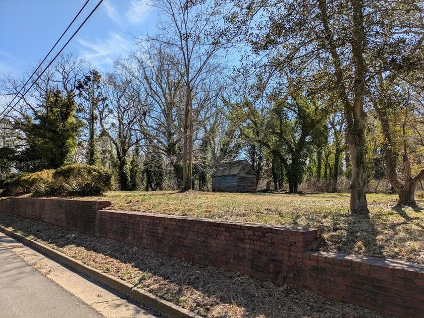 A rare find, 3.89-+ acre lot in historic Accomac, one of the - photo 4