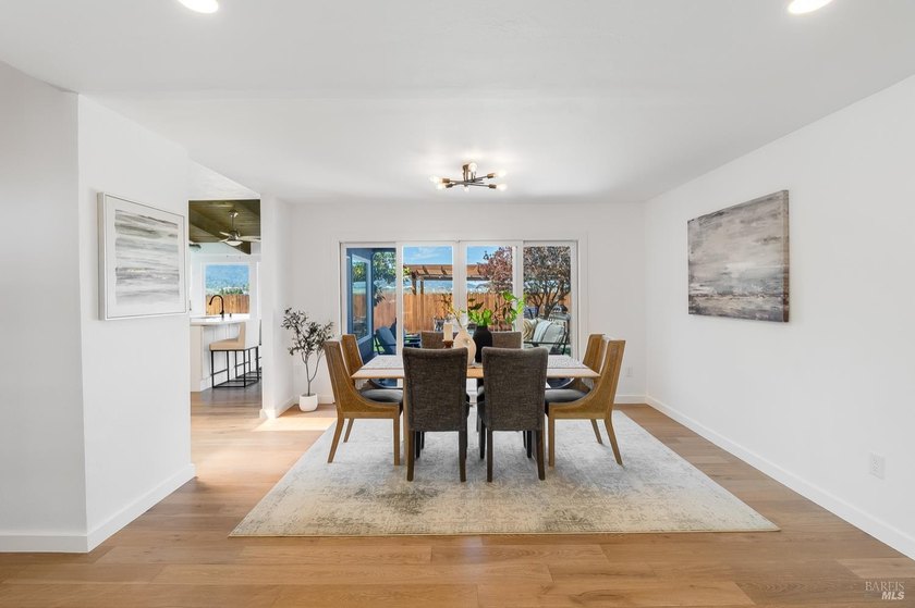 Rare 5 bedroom opportunity in the coveted Corte Madera flats - photo 13