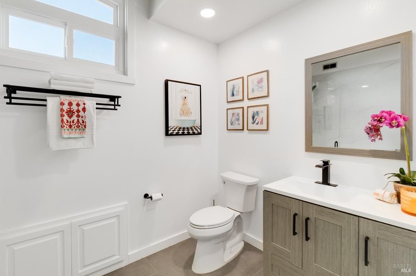 Rare 5 bedroom opportunity in the coveted Corte Madera flats - photo 20