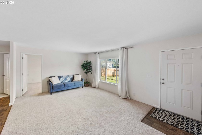 This move-in-ready home offers three bedrooms, twOpo bathrooms - photo 3