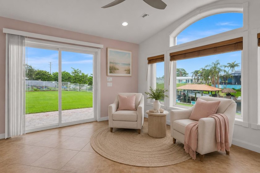 Beautifully maintained 3 BR, 2.5 BA waterfront home with 94' of - photo 30
