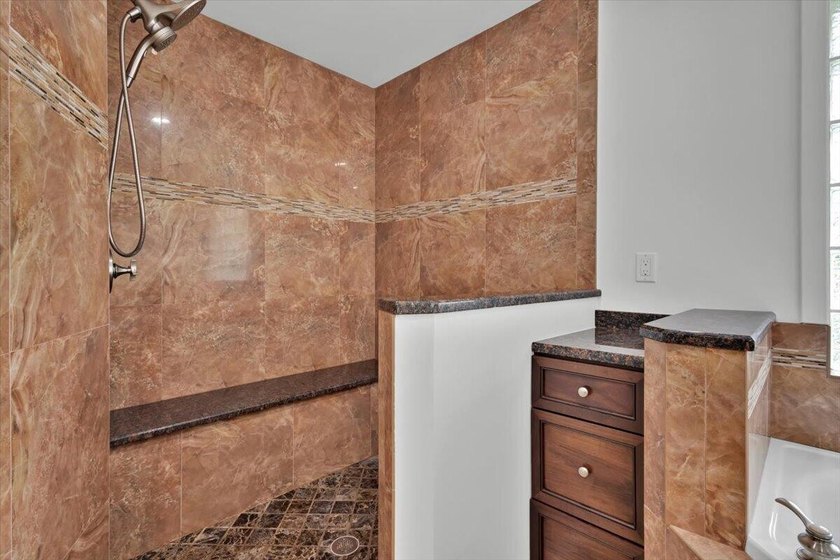 Beautifully maintained 3 BR, 2.5 BA waterfront home with 94' of - photo 35