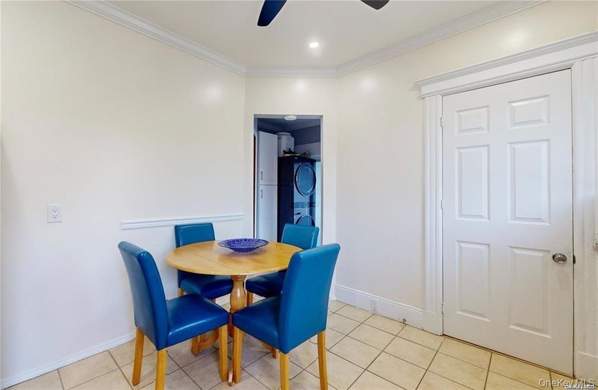 Beautiful Legal Two-Family Home, Also Works Seamlessly As A - photo 8