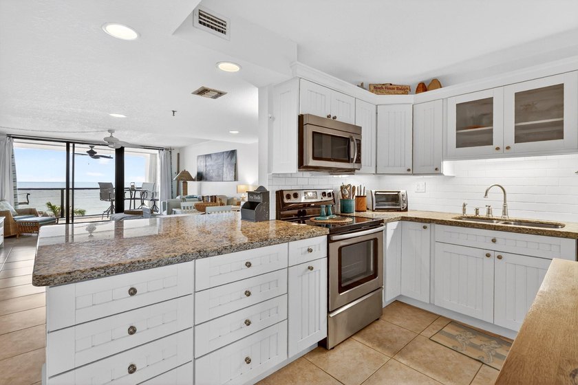 DIRECT OCEAN VIEWS! Stunning turquoise ocean views from this 6th - photo 11