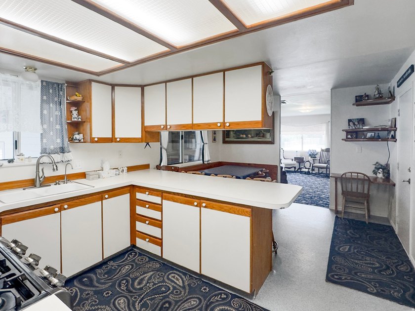 PRICE DROP! Price reduced by $10,000 AND seller will pay $20,000 - photo 13