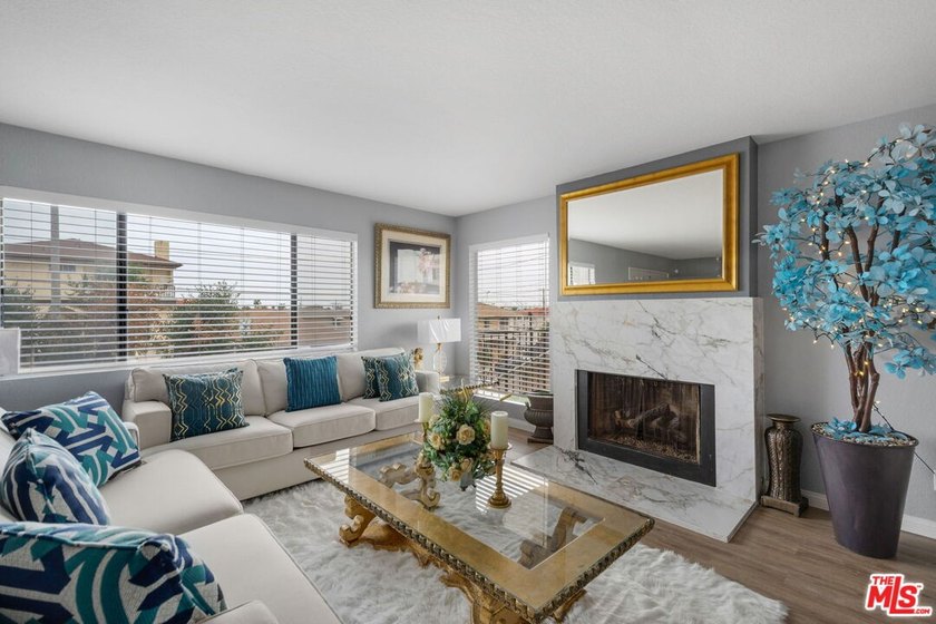 Refined, upgraded, and exceptionally cared for, this expansive - photo 5