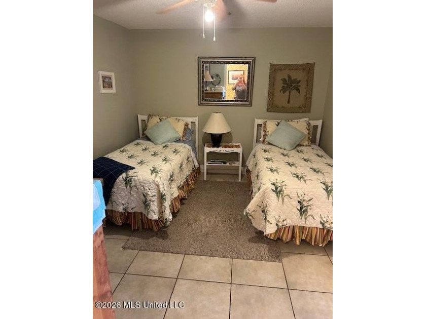 Investors dream. This unit has a signed 1 year lease with a - photo 15