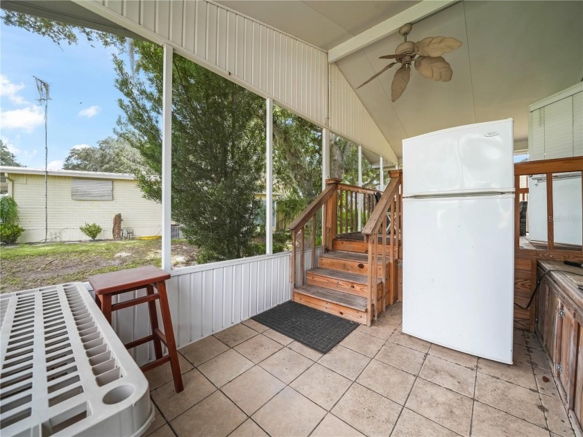 This partially furnished home comes as you see it. The unit was - photo 21