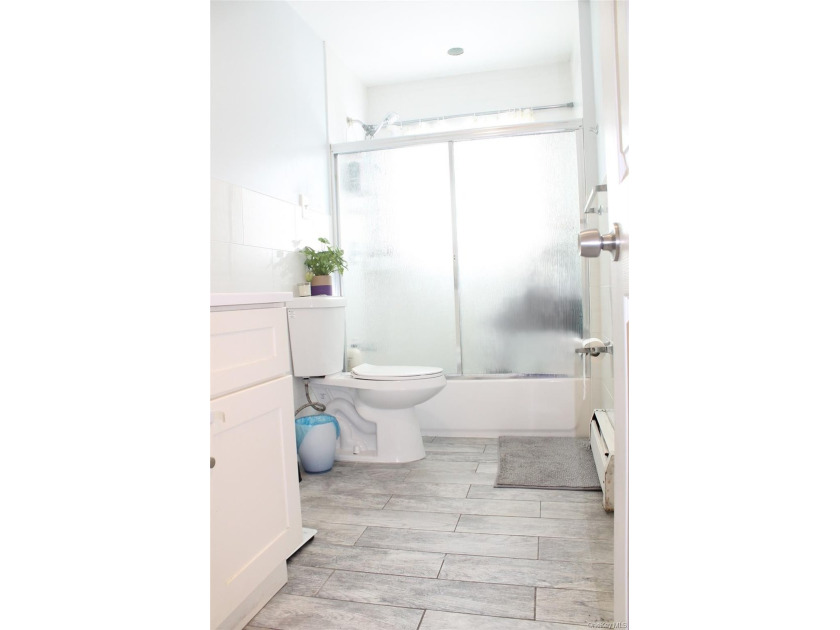 Welcome to your new home- a beautifully maintained and fully - photo 25