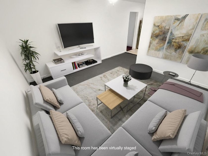 Welcome to your new home- a beautifully maintained and fully - photo 31