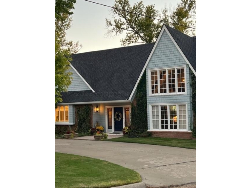 Perfectly blending architectural beauty with everyday comfort - photo 4