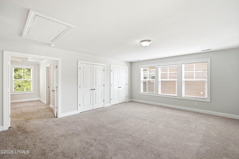 Welcome to 3674 Oyster Bluff Drive! Just 5 minutes from historic - photo 31