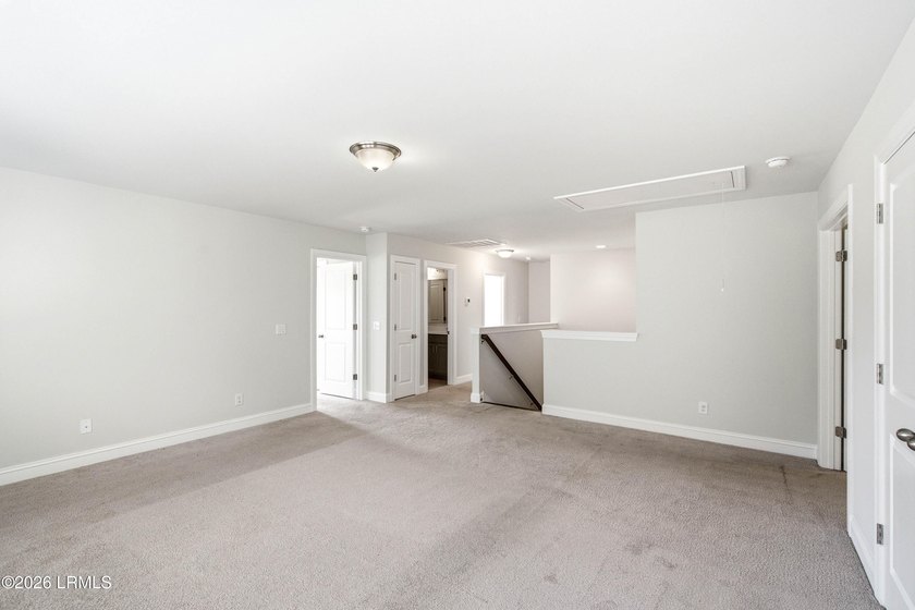 Welcome to 3674 Oyster Bluff Drive! Just 5 minutes from historic - photo 33