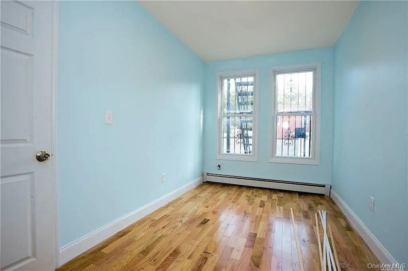 Amazing Turn Key 2 family renovated brick building with 2nd - photo 6