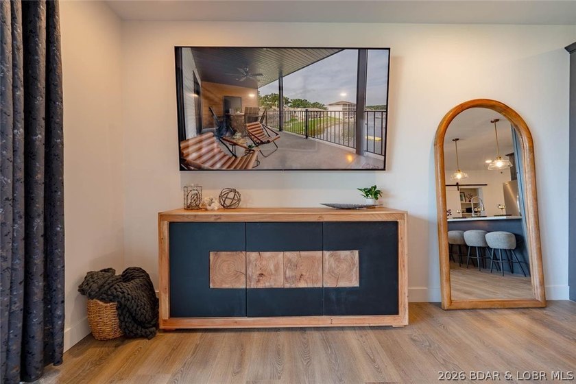 Welcome to the newest building at Robin's at the Water's - photo 12