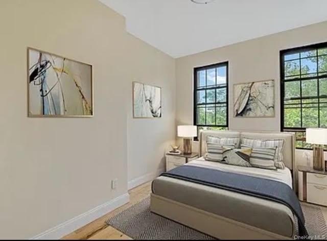 Fantastic opportunity to own a beautifully renovated mixed-use - photo 14