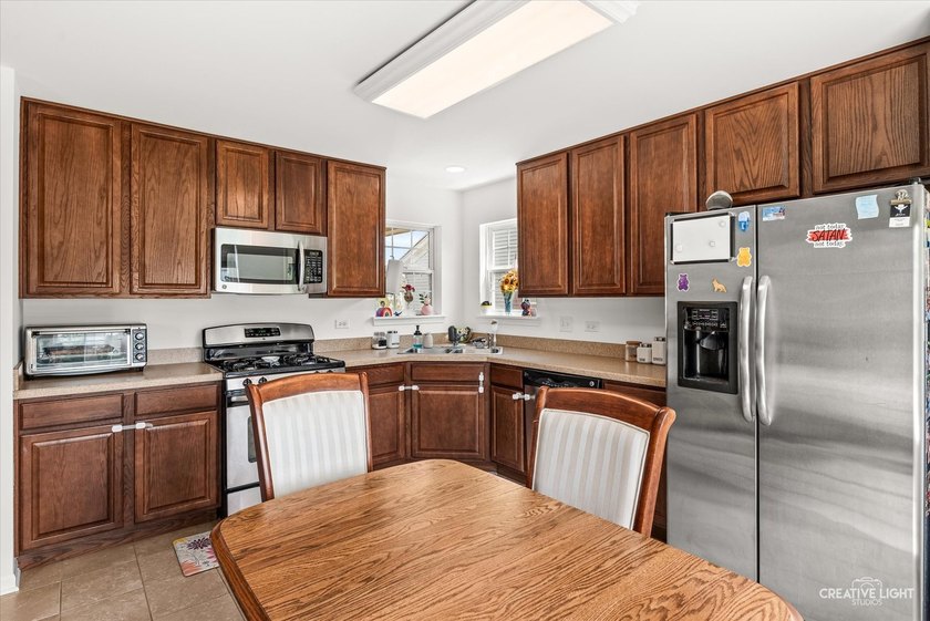Discover comfort and convenience in this beautiful 2-bedroom - photo 5