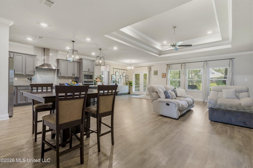 Step into this stunning 5-bedroom, 3-bathroom home offering the - photo 26