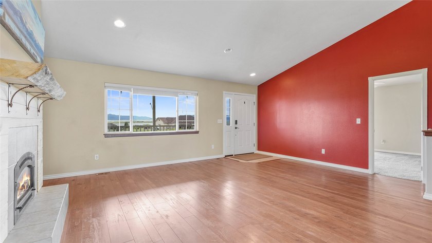 Your mini farm starts here. This 5.2 acre property at 5670 Vulk - photo 8