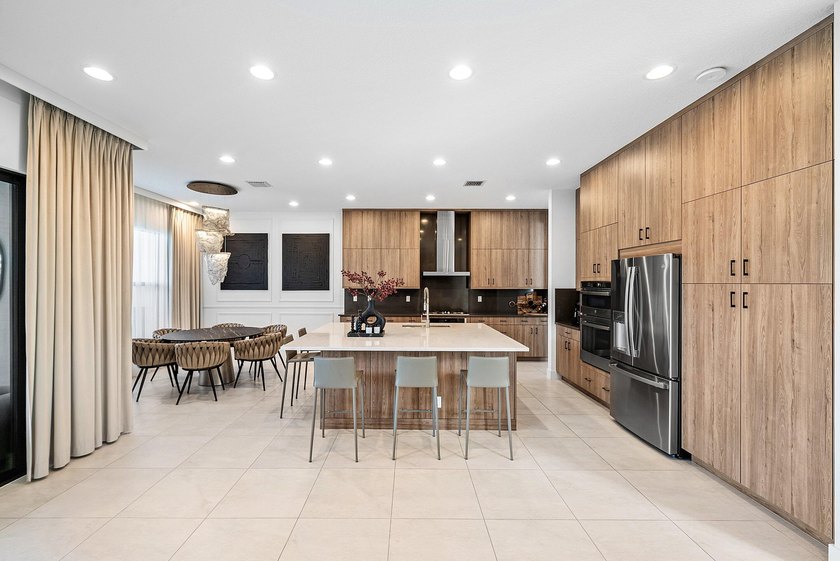 A masterfully upgraded contemporary home with a private resort - photo 12