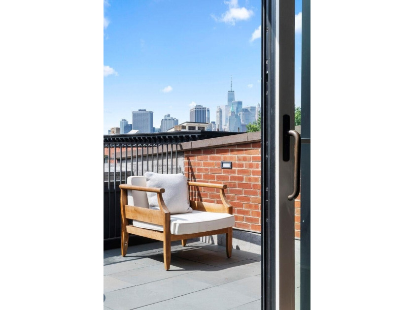 435 Henry Street is one of the most remarkable townhouses in - photo 21