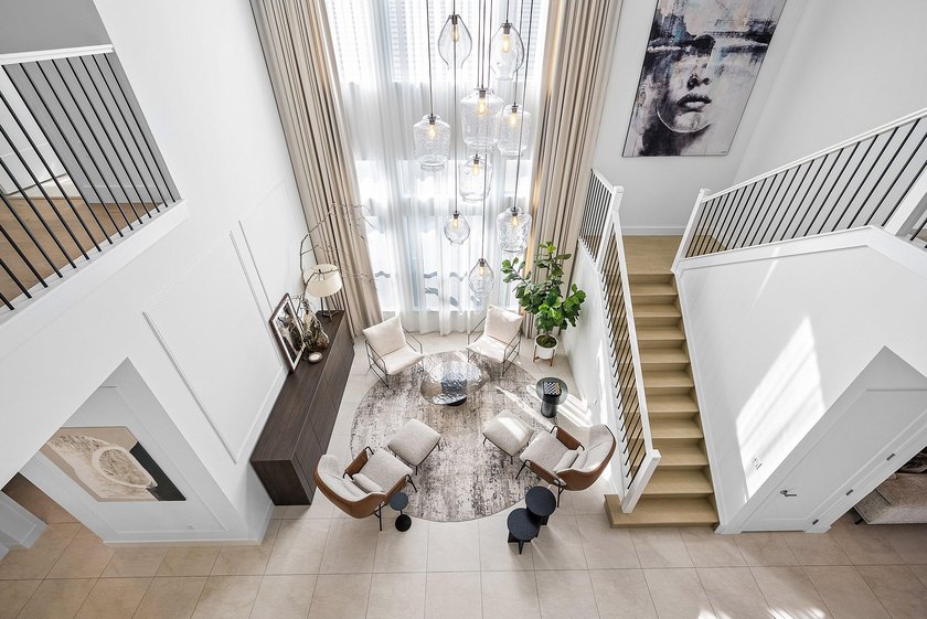 A masterfully upgraded contemporary home with a private resort - photo 23