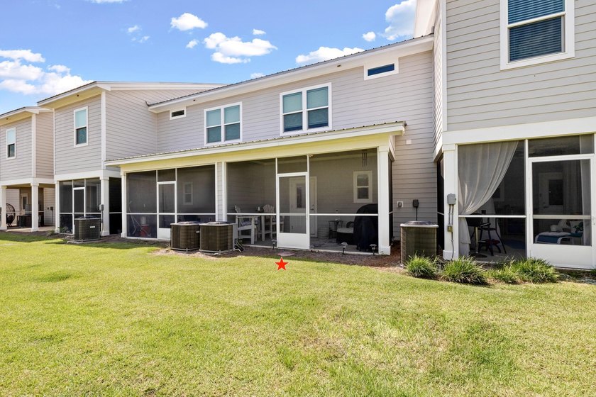 Beautifully maintained, thoughtfully designed townhome in the - photo 40