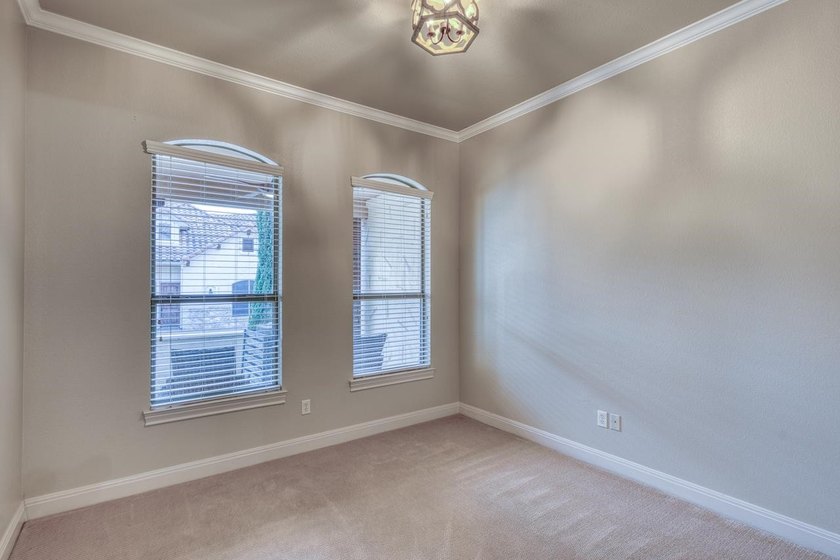 Resort-style living in The Enclave at Horseshoe Bay! This gated - photo 12