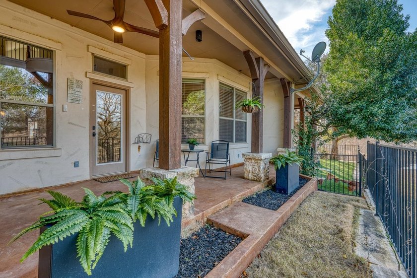 Resort-style living in The Enclave at Horseshoe Bay! This gated - photo 20