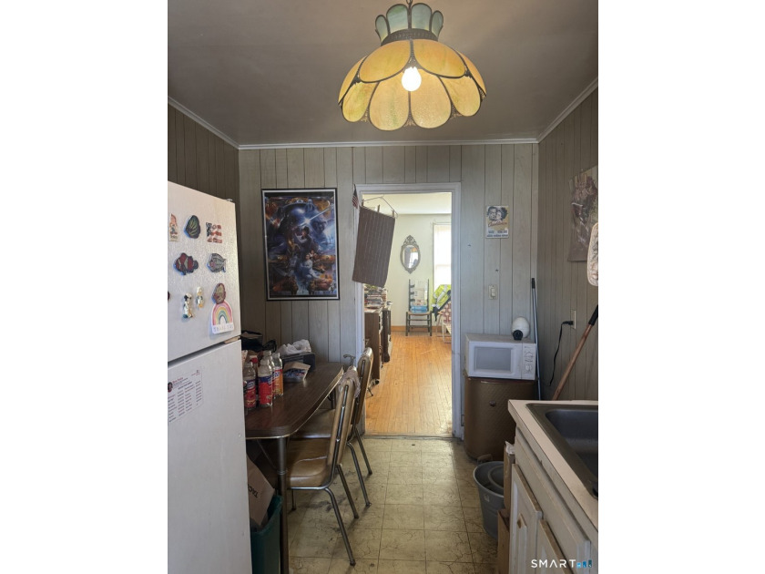 Why rent when you can own? Welcome to this cozy one-bedroom - photo 5