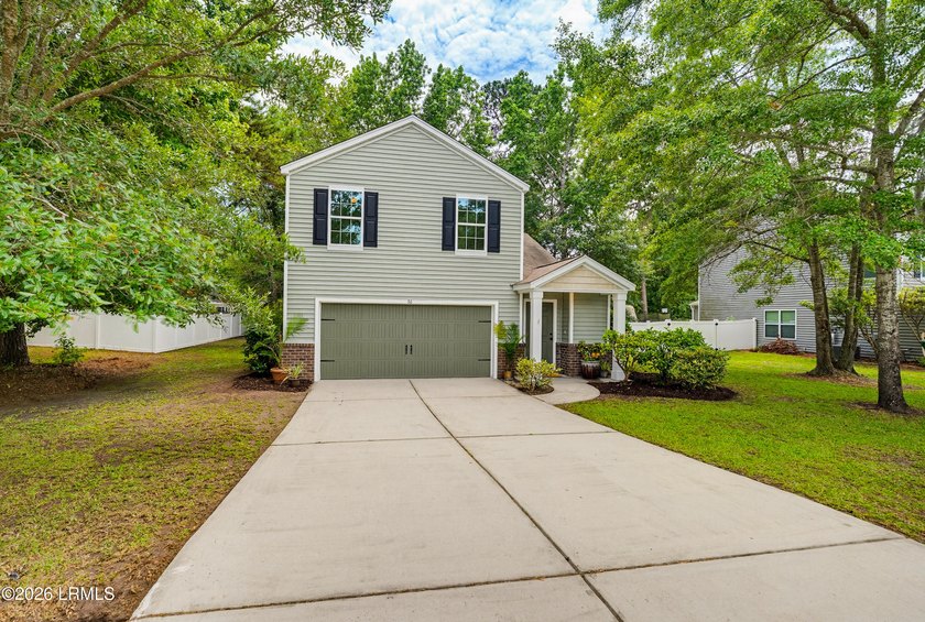 Turn Key 4 Bed 2.5 Bath home with a big yard in the desirable - photo 40