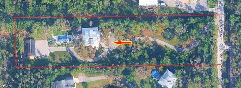Tucked behind a private gated entrance on a lush 2.5 acre wooded - photo 50