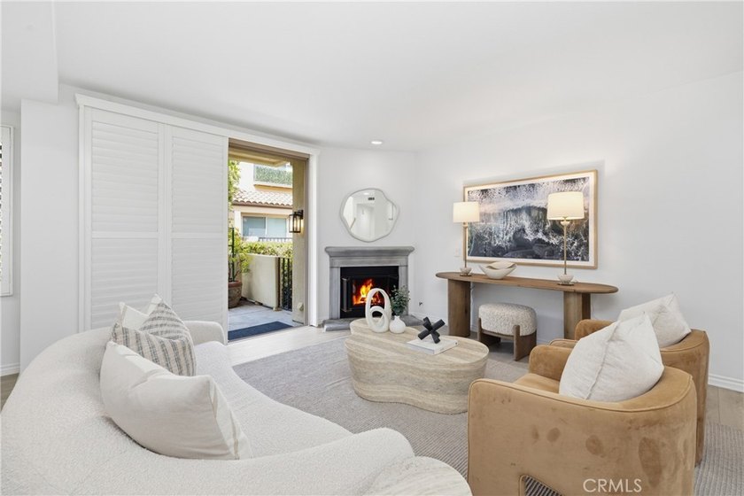 Welcome to 909 Muirfield Dr, situated in the heart of Newport - photo 4