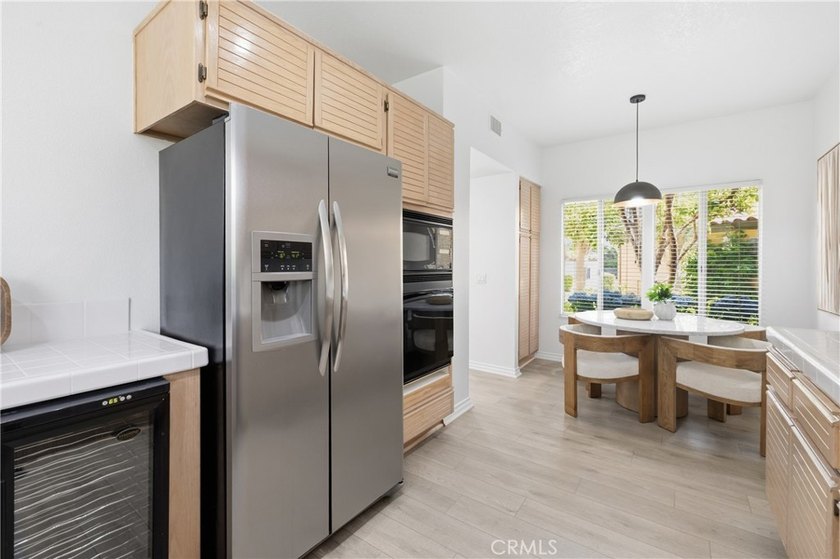 Welcome to 909 Muirfield Dr, situated in the heart of Newport - photo 7