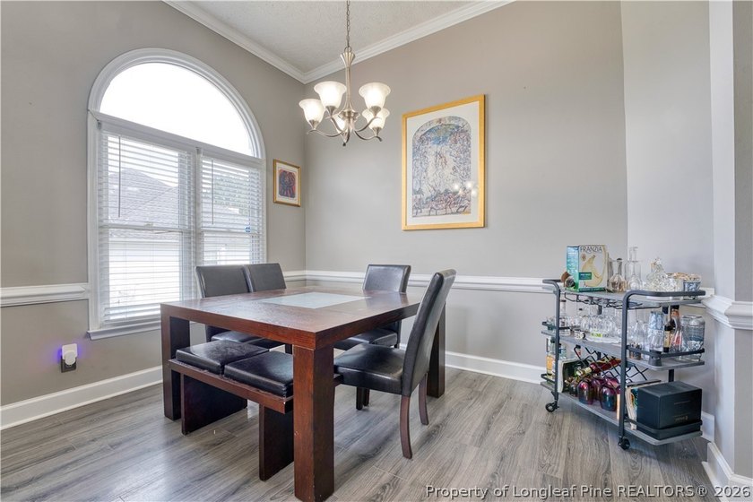 Welcome home to this beautifully maintained 3-bedroom, 2.5-bath - photo 6