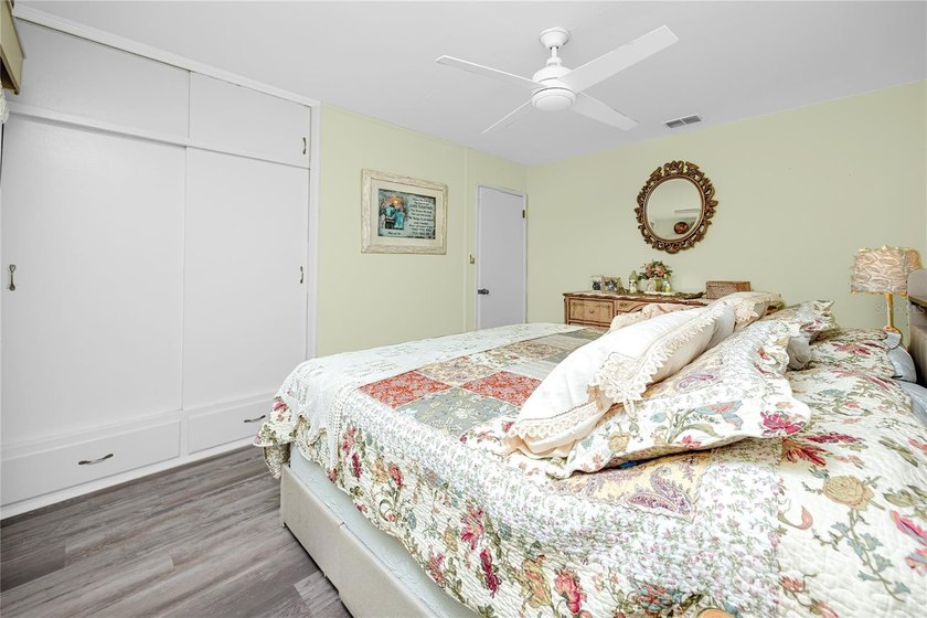 Discover the perfect blend of historic charm, coastal character - photo 22