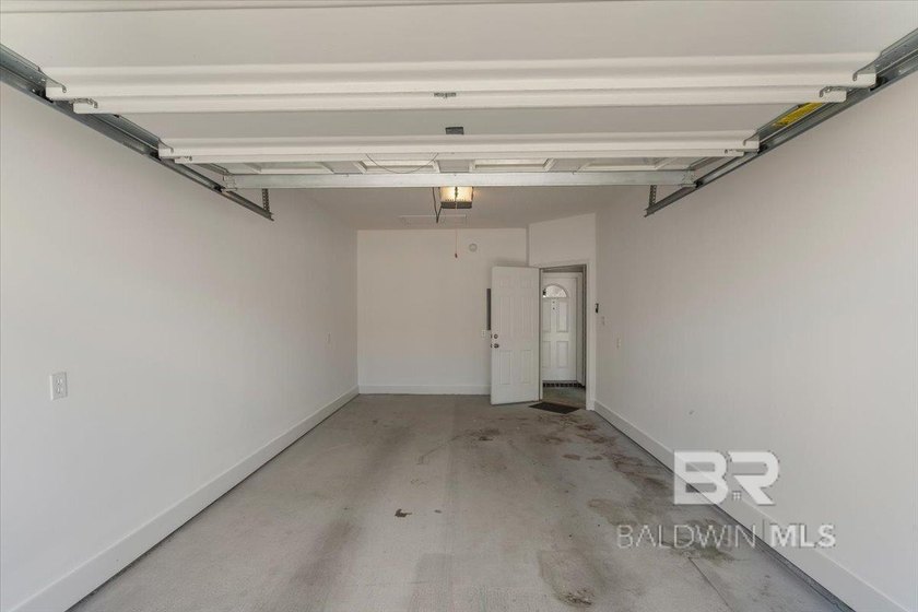 Welcome to Victoria Place in the heart of Foley! This - photo 33
