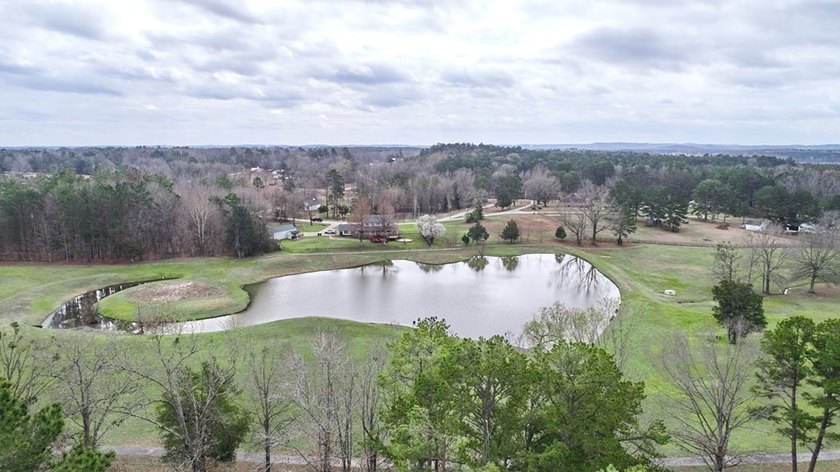 Southern charm meets peaceful country living. Built in 2007 - photo 4