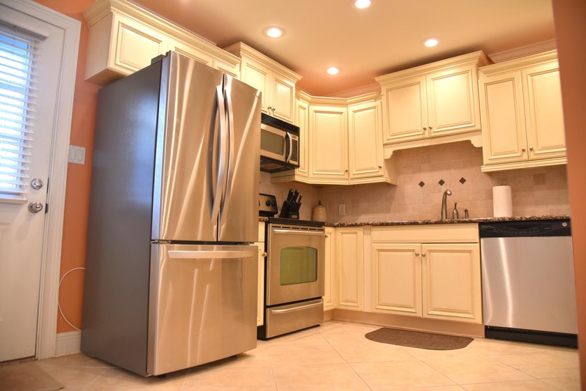 This pristine coastal retreat in Miramar Beach is steps to one - photo 24
