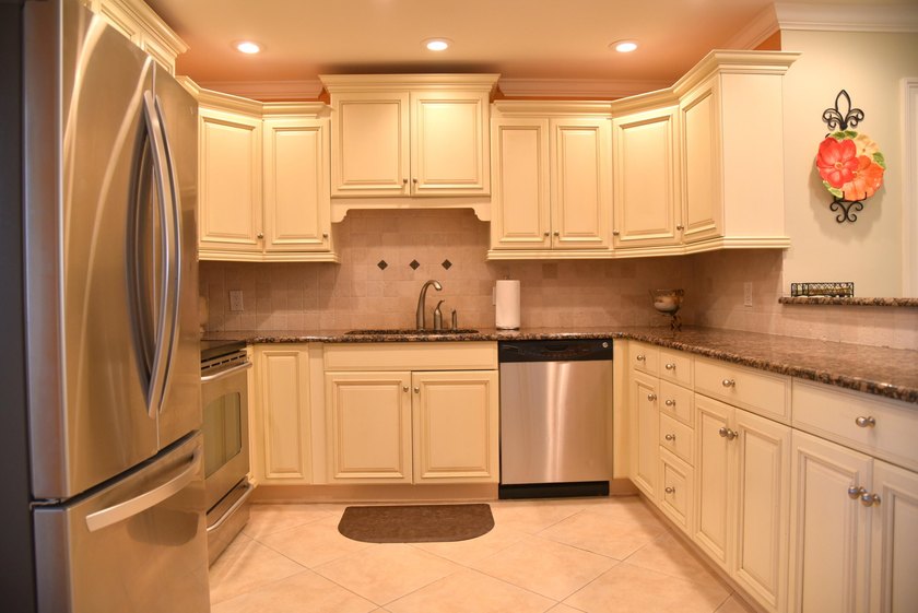 This pristine coastal retreat in Miramar Beach is steps to one - photo 25