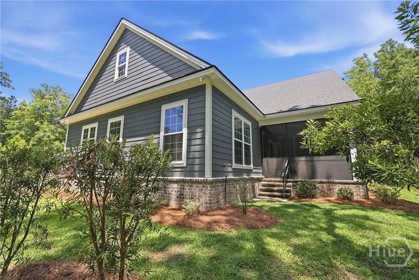 Welcome to 19 Serenity Point! Builder's personal, custom home on - photo 44