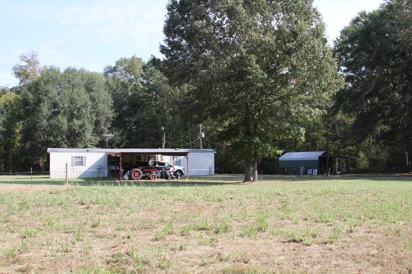 Approximately 175 acres in prime MS hunting country! This - photo 16