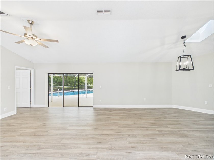 Welcome to 7256 Royal Oak Dr. This 3/2/2 offers the perfect - photo 11