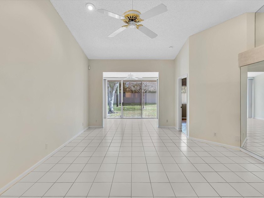 Welcome to this charming villa in Boca Raton's highly - photo 8