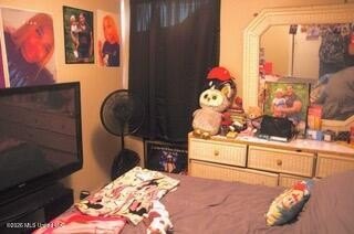 Great First time Home Buyer or Investor looking for a ready made - photo 16