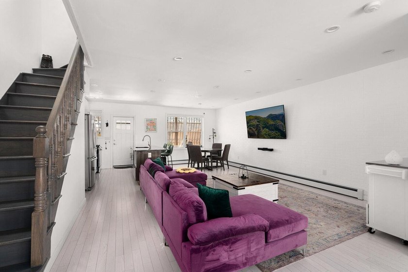 **50-61 46th Street - Sunnyside, Queens** **GUT-RENOVATED - photo 4