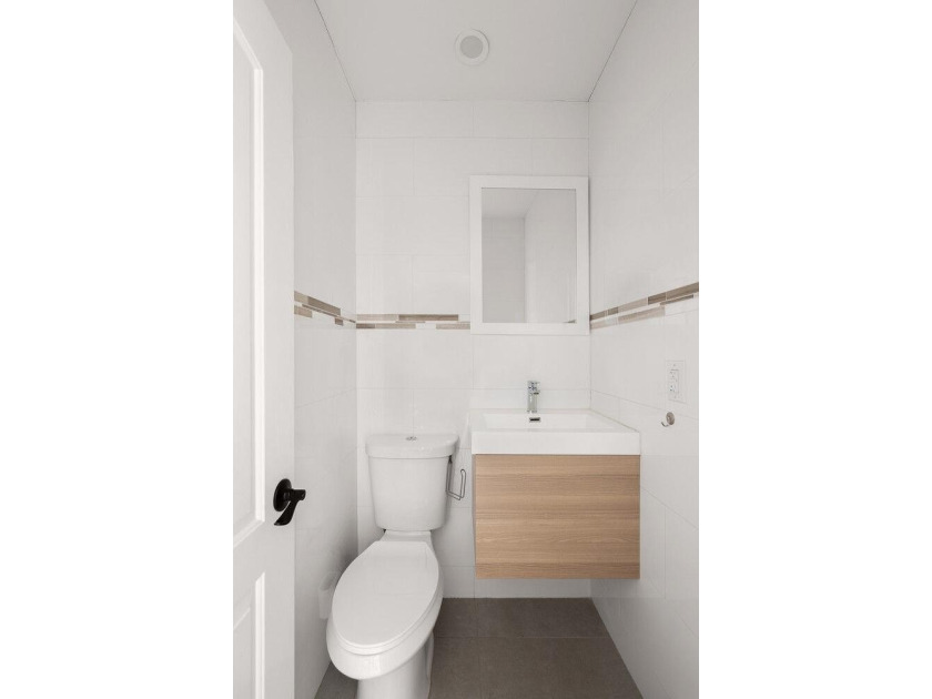 **50-61 46th Street - Sunnyside, Queens** **GUT-RENOVATED - photo 5