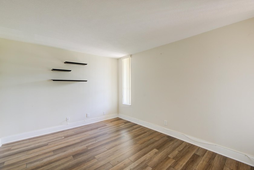 Active Adult Community Move In Ready Condo Awaits You! Knockdown - photo 27